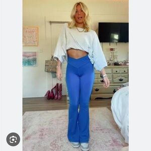 Aries’s off-line leggings